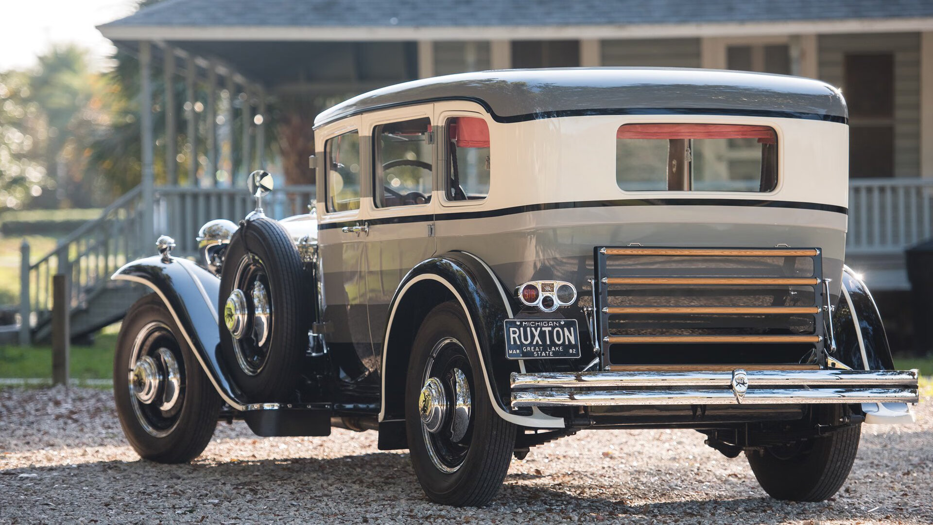 日本队战术调整奏效,赢得关键战,日本国家队战术