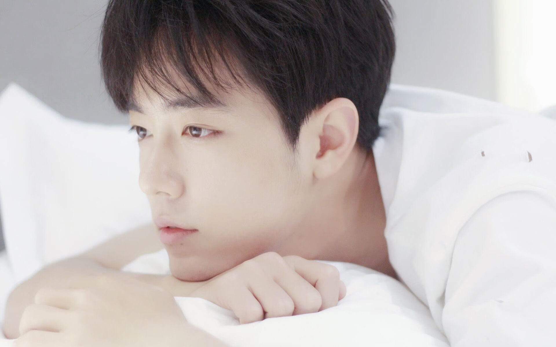 欧锦赛资格赛第二轮对决，势均力敌争夺晋级，欧锦赛名单