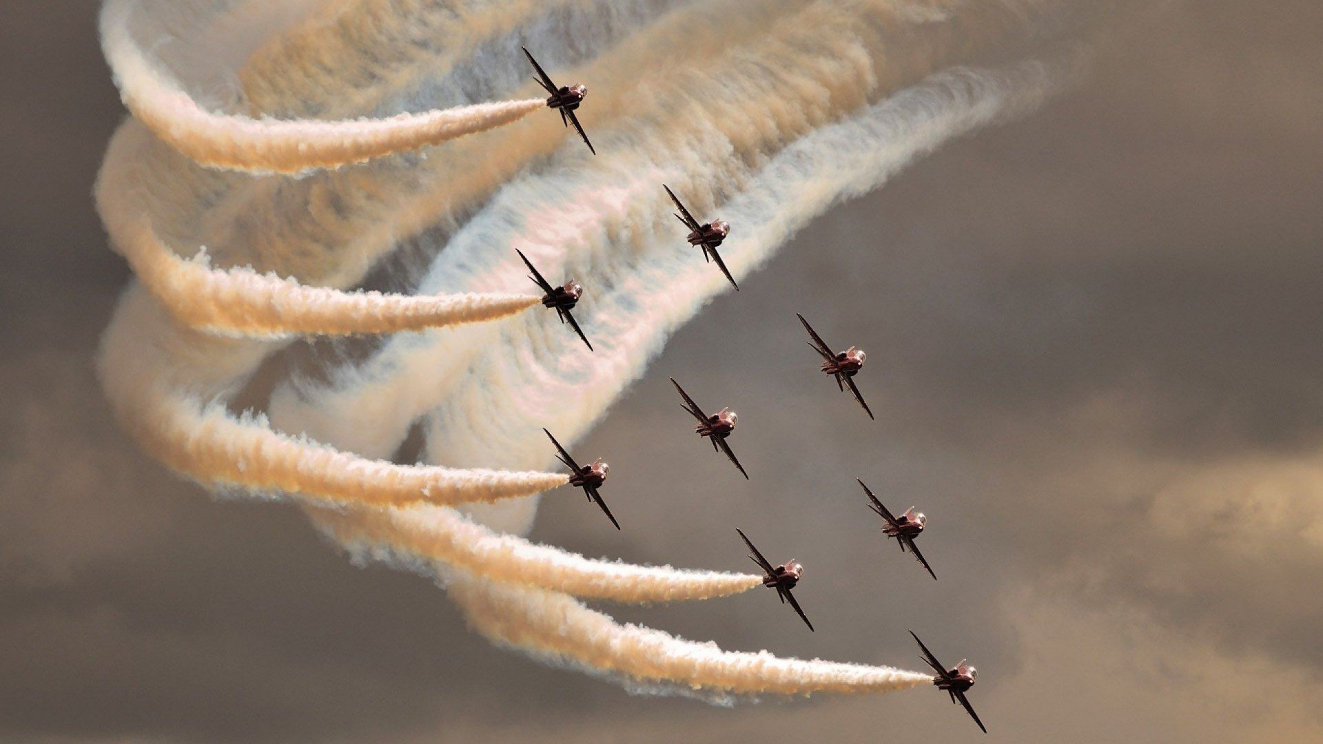 欧洲杯战术调度:变化带来的惊喜连连,欧洲杯战术机位